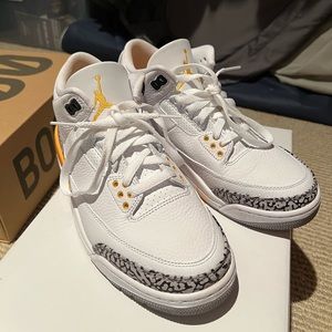 Air Jordan’s size 8.5 Womens retro 3